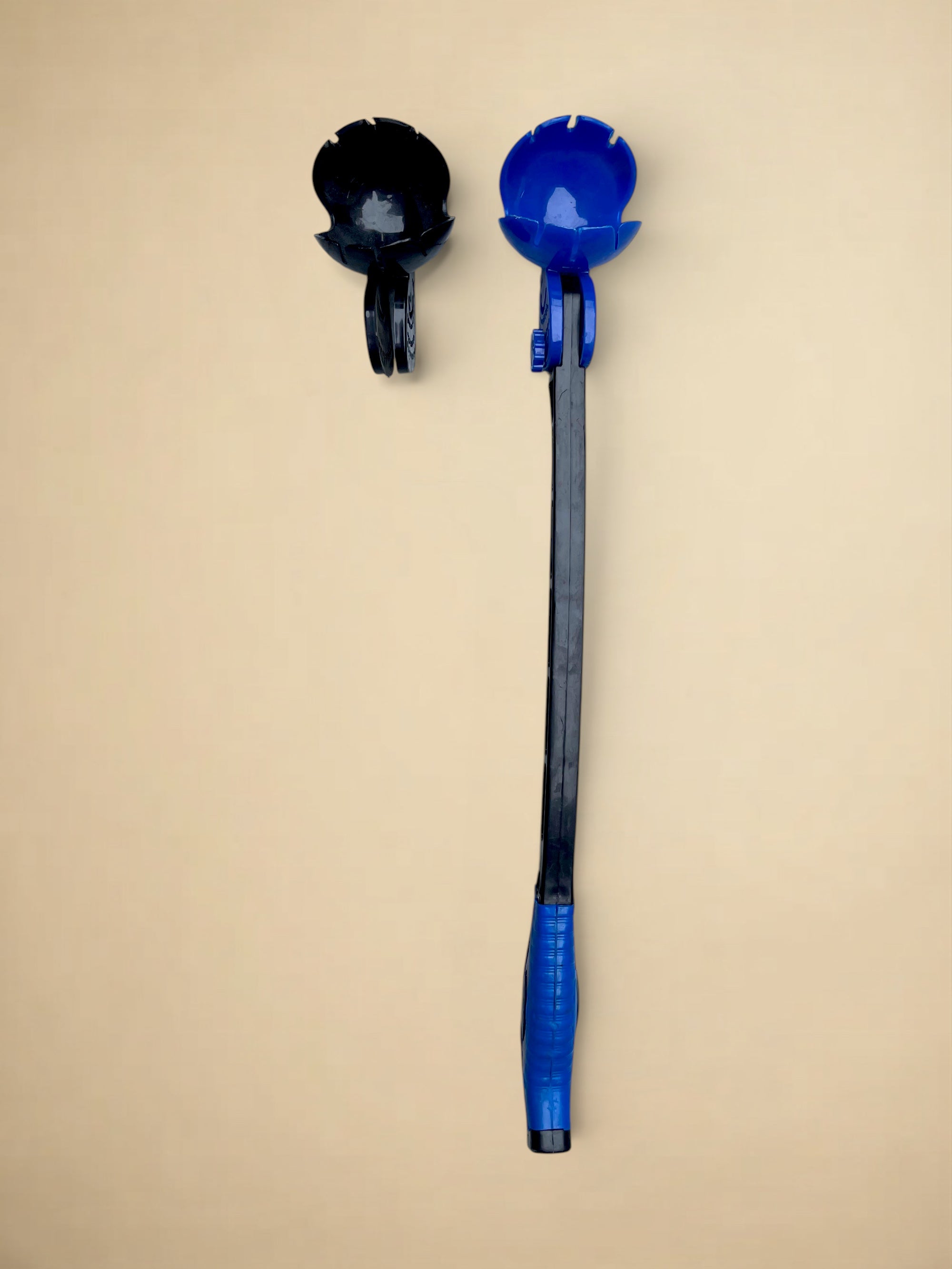 RoboArm Pro Cricket Ball Thrower + Extra Cup
